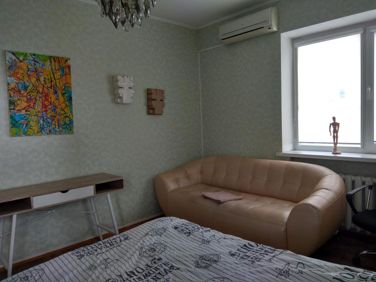 Alaska Fox Kyiv Exterior photo
